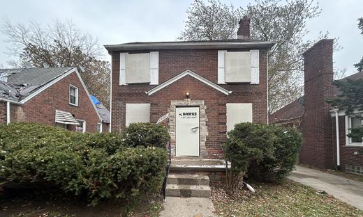 11490 Laing St.; Detroit, Michigan, 48224: Colonial For Lease - Detroit's East Side