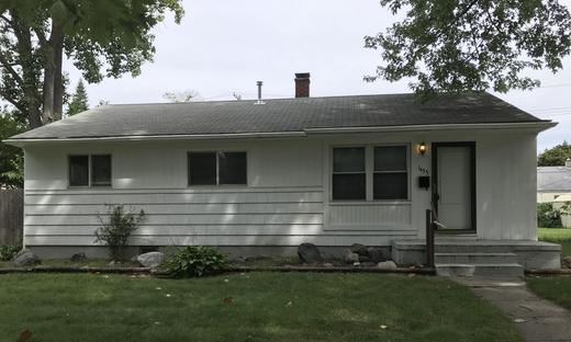 1455 E George Avenue, Hazel Park, MI  48030: Spacious 3 bedroom Hazel Park ranch - FOR SALE