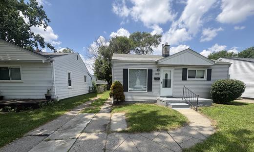 20147 Atlantic Ave, Warren Mi 48089: Adorable Warren Ranch