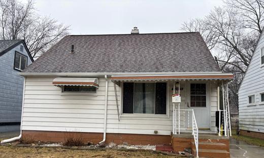 24408 Lauren Ave, Warren, MI 48089: Warren Bungalow with over 1100 square feet